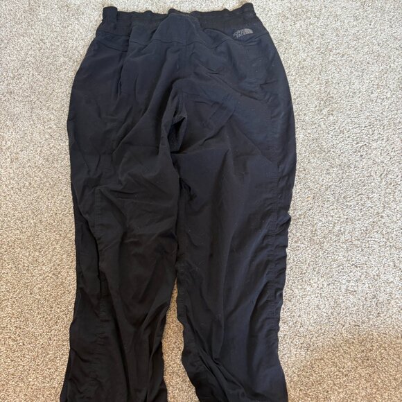 The North Face Black Nylon Capri Cropped Hiking Pants Crop Joggers Medium - Picture 7 of 12